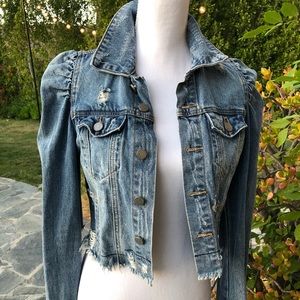 Size M Forever 21 short distressed pale denim puffed shoulder jacket
